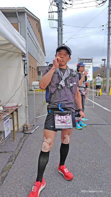 2026kai70忍野エイド　歯磨きする吉野聡