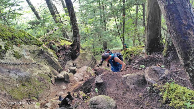 急登が続く黒戸尾根　甲斐駒ヶ岳