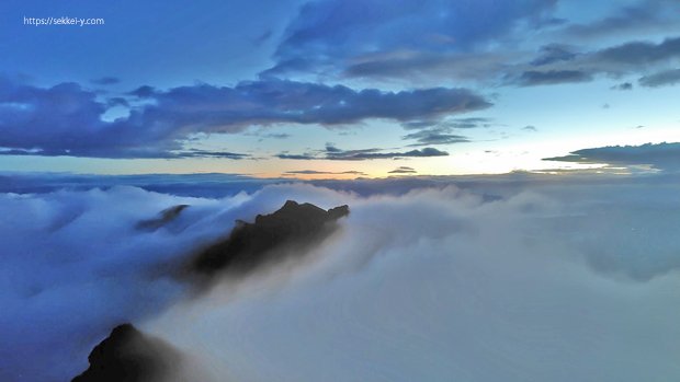 赤岳からの横岳、硫黄岳の雲海