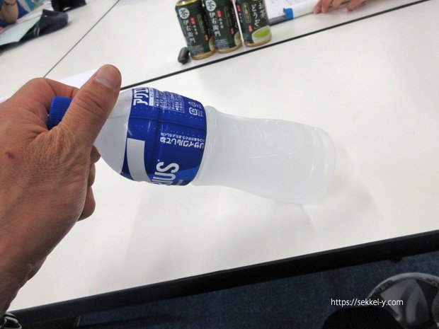 衝撃を加えてシャーベットに