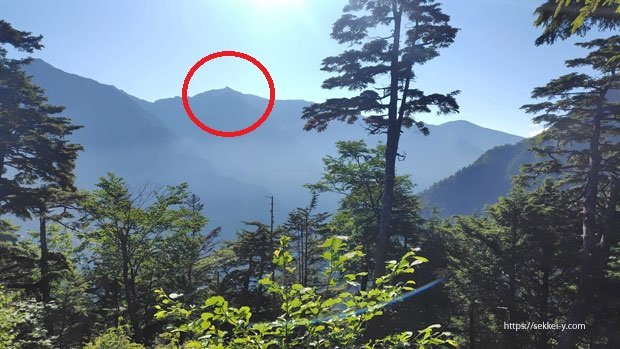 北岳登山道から見る地蔵岳+オベリスク