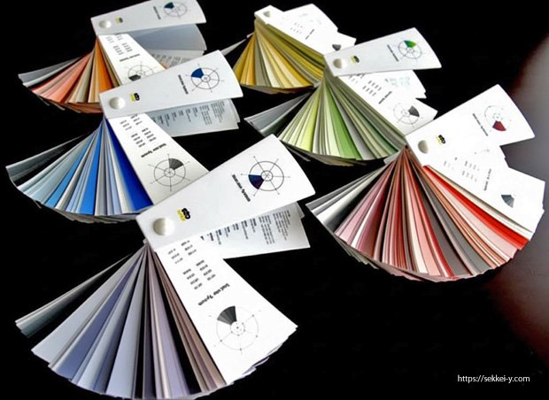 吉野聡建築設計室で使う色見本帳　カラーサンプル