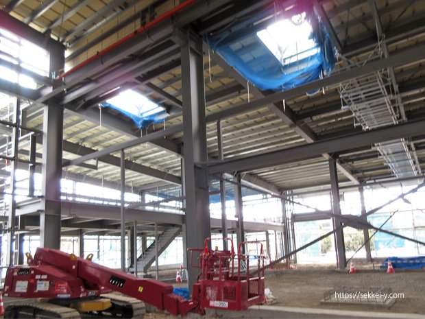 鉄骨造　建て方完了
