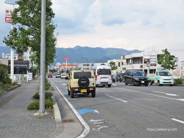 甲府アルプス通 渋滞中の様子