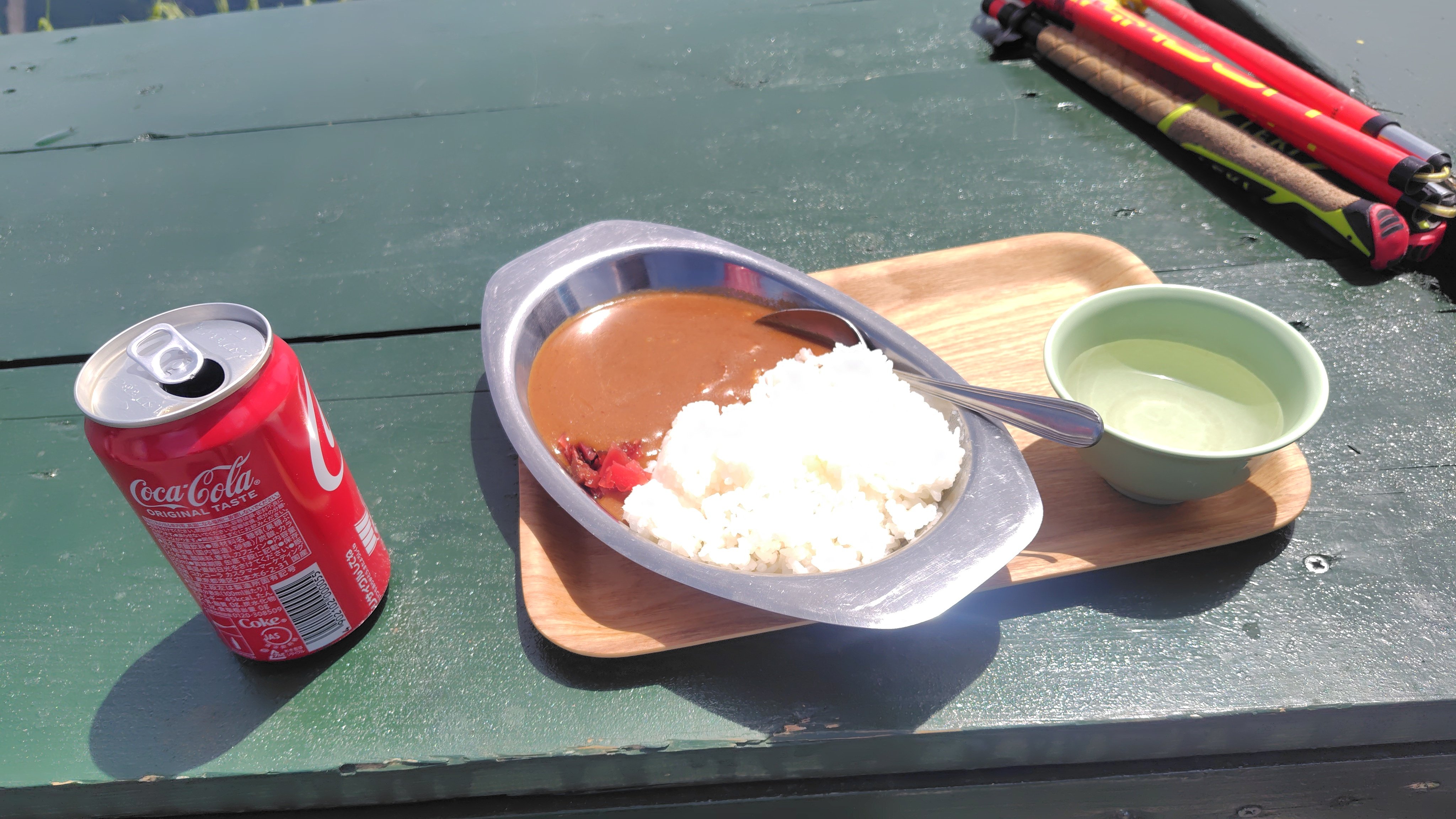 北岳　肩の小屋の食事　カレーライス