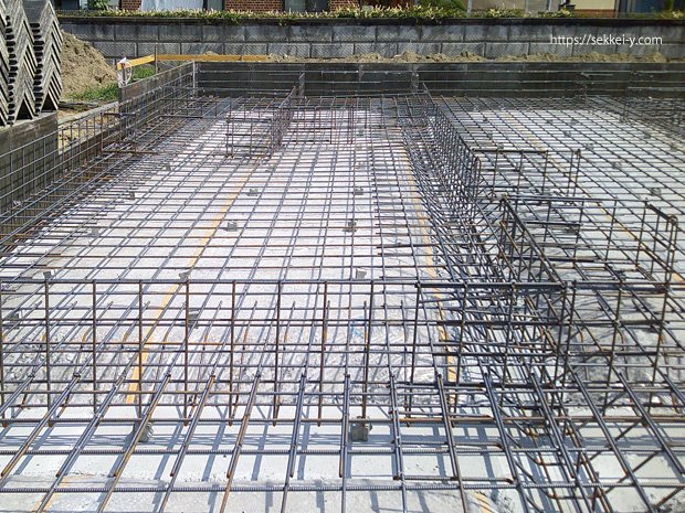 木造平屋建ての基礎 配筋