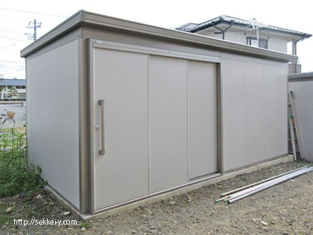 確認済証の交付を受けてない「違反建築」の物置