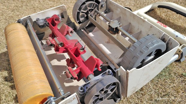 古いサッチ除去のパーツ