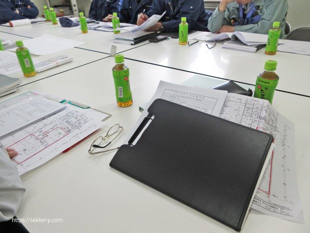 企業の社屋の設計打合