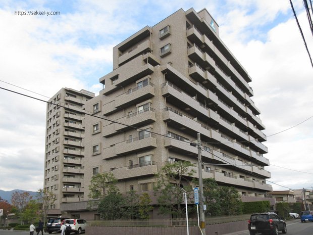 甲府市　サーパス一番館