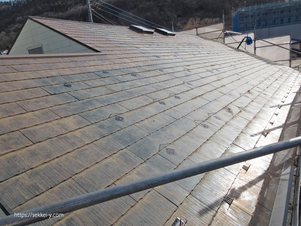 太陽光発電パネルを撤去した屋根