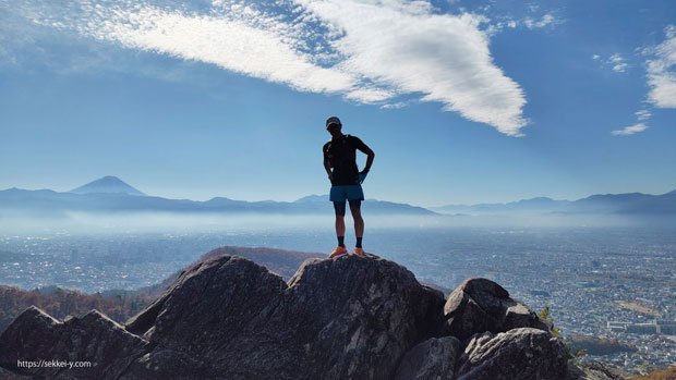 武田の杜トレイルランニング 甲府盆地と富士山