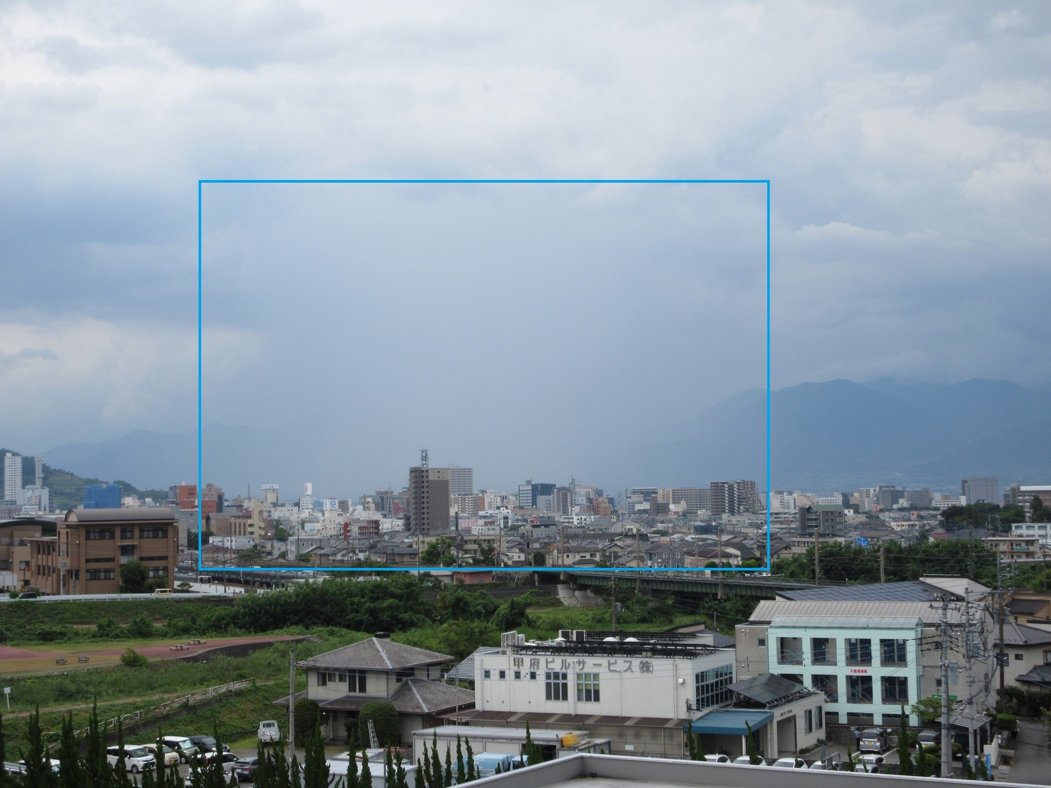 甲府市内のゲリラ豪雨