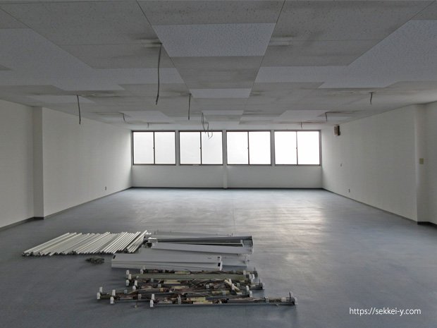 教会から倉庫　用途変更確認申請