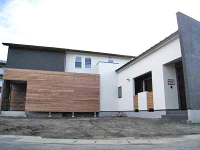 瓦チップを敷き詰める前