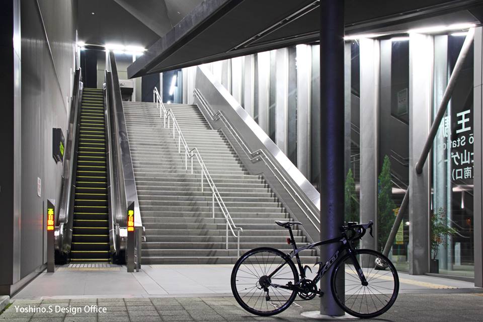 JR竜王駅とロードバイク