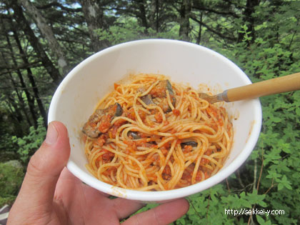 黒戸屋根　茹でたてパスタ