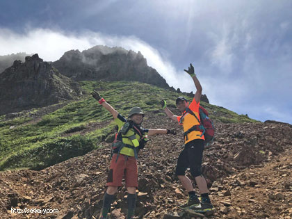 気持ちの良い文三郎道ルートを下山