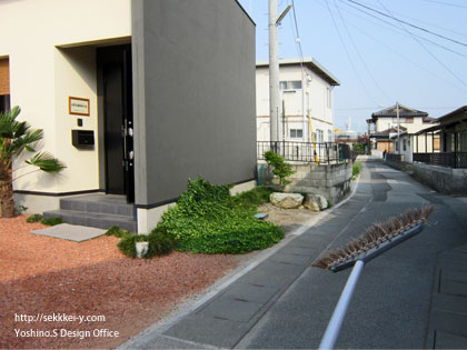 道路の掃き掃除