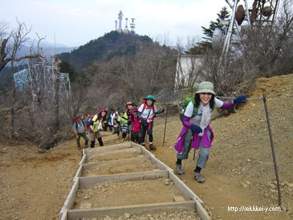 登山を楽しむ