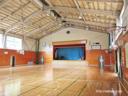 甲府市立千代田小学校　屋内運動場