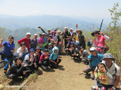 棚横手山　山頂